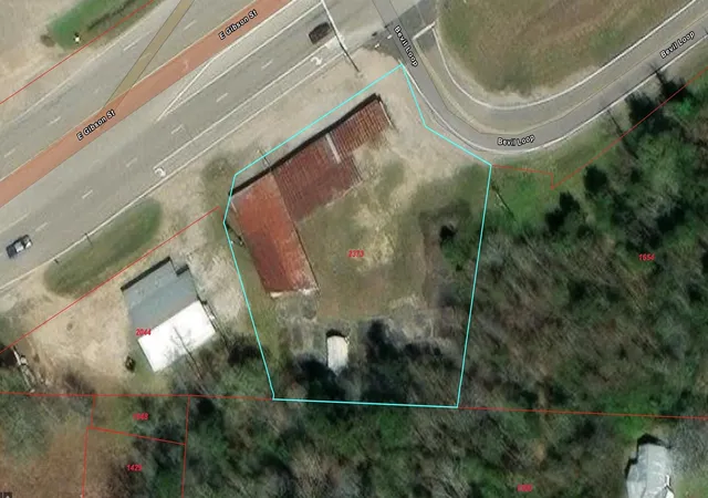 1st image of 915 E Gibson St, Jasper, TX 75951 | MLS# 64517411