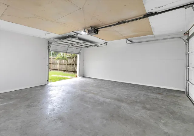 Photo 35 of Single family home for sale at 1217 Ivy Ave, Deer Park, TX 77536 | MLS# 33759165 | Listing updated on 2026-10-07