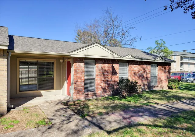 Condo for sale at 8801 Hammerly Blvd #501, Houston, TX 77080 | MLS# 11761305 | Listing updated on 2026-06-03