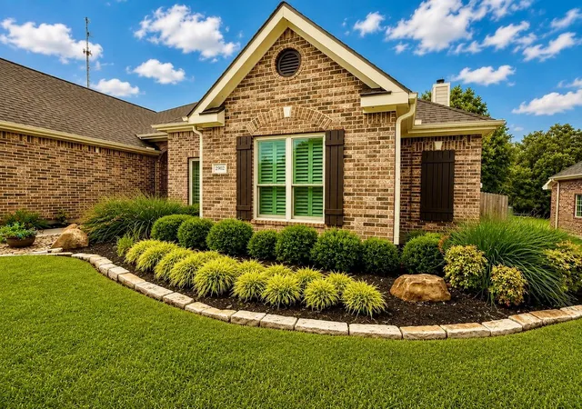 38th image of 2902 Twisted Oak Dr, Brenham, TX 77833 | MLS# 51848823