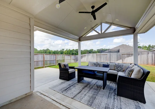 Photo 1 of Single family home for sale at 40455 Garden Heights Ln, Magnolia, TX 77354 | MLS# 26435643 | Listing updated on 2026-09-13