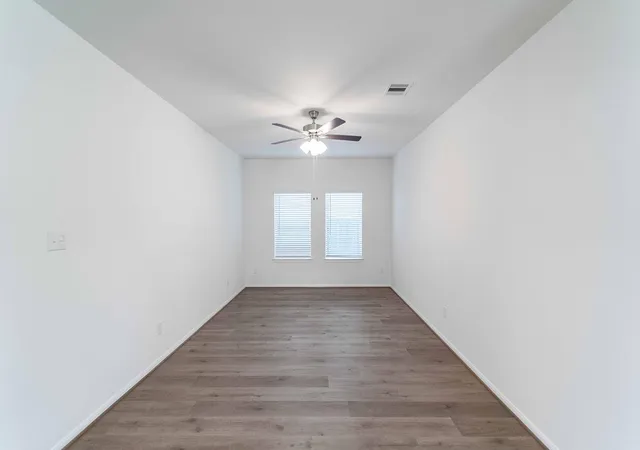 Photo 3 of Single family home for sale at 13405 Dalvay Beach Dr, La Marque, TX 77568 | MLS# 78218487 | Listing updated on 2026-06-10