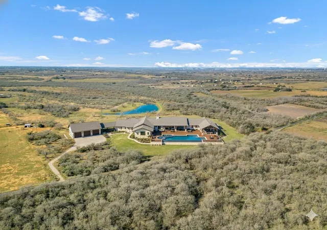 Land for sale at 1335 N Gable Rd, Saint Hedwig, TX 78152 | MLS# 91886293 | Listing updated on 2026-02-12