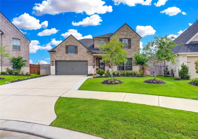 2nd image of 31503 Copper Oaks Court Court, Fulshear, TX 77441 | MLS# 19235166