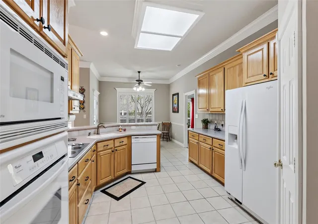 4th image of 401 Sapphire Dr, College Station, TX 77845 | MLS# 70854818