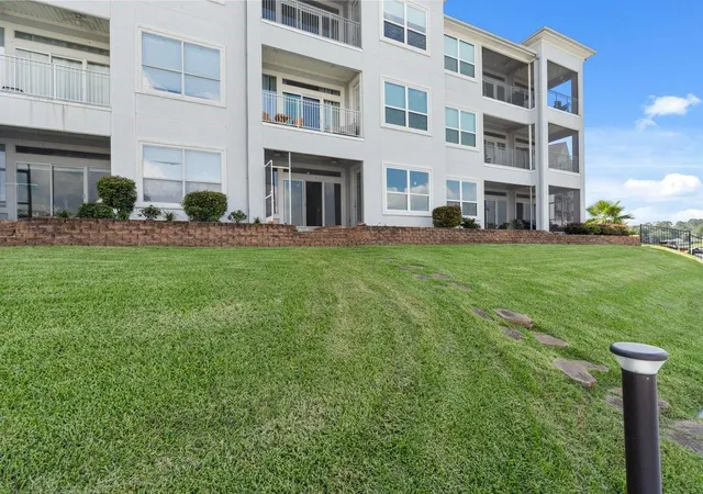 Homes for sale in Conroe, TX | 168 Lake Point Blvd #C102, Conroe, TX 77356 | MLS# 36422030
