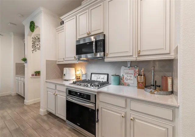 4th image of 30406 Aster Brook Dr, Brookshire, TX 77423 | MLS# 1021526
