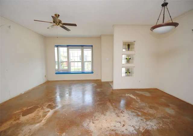 Photo 2 of Townhouse for sale at 3838 Lake St, Houston, TX 77098 | MLS# 29911102 | Listing updated on 2026-09-12