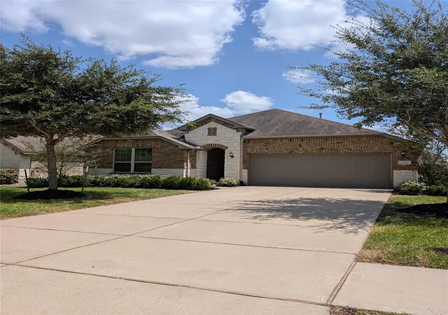 1st image of 2331 Shoal Valley Ln, Richmond, TX 77469 | MLS# 43810335