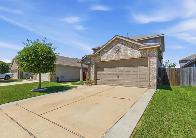 Homes for sale in Houston, TX | 16519 Twinwalker Dr, Houston, TX 77049 | MLS# 10348349