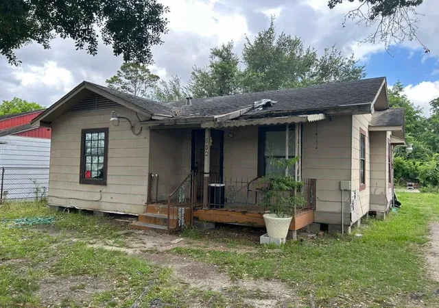1st image of 214 Bolden St, Houston, TX 77029 | MLS# 19530867