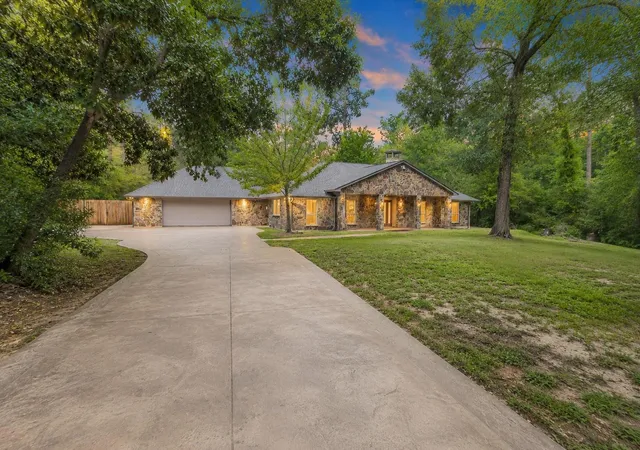 Photo 2 of Single family home for sale at 24111 Glen Loch Dr, Spring, TX 77380 | MLS# 15743188 | Listing updated on 2026-09-12