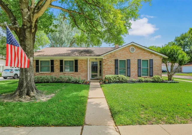 Homes for sale in Houston, TX | 12731 Westhorpe Dr, Houston, TX 77077 | MLS# 41900175