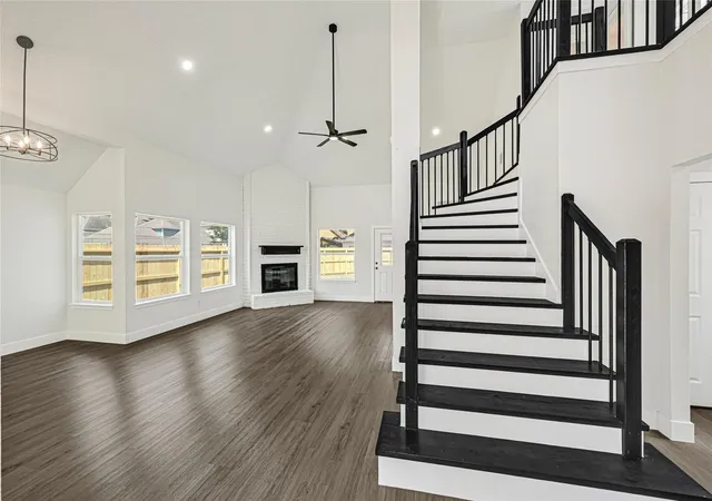 Photo 3 of Sale Pending at 4726 Cashel Castle Dr, Houston, TX 77069 | MLS# 73750122 | Listing updated on 2026-09-07