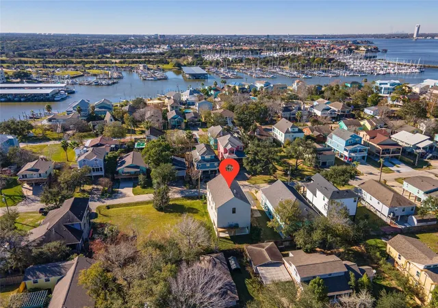 2nd image of 701 Pine Road Road, Kemah, TX 77565 | MLS# 86221447