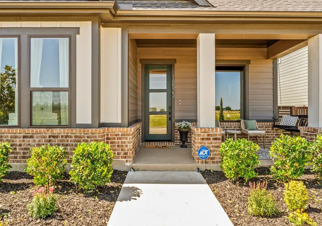 Photo 3 of Single family home for sale at 18523 Adventurous Way, Cypress, TX 77433 | MLS# 80618546 | Listing updated on 2026-08-19