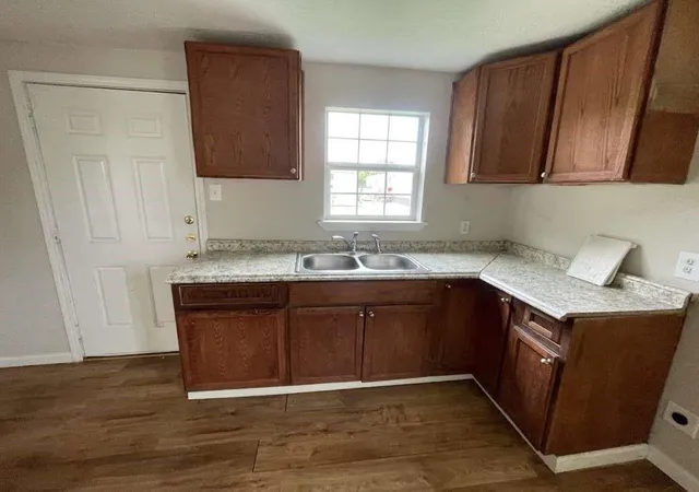 Photo 3 of Single family home for sale at 603 Willow St, Baytown, TX 77520 | MLS# 58198620 | Listing updated on 2026-08-27