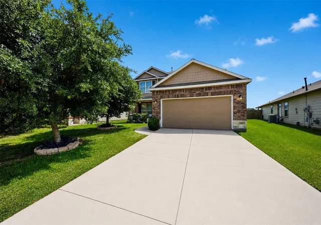 Photo 2 of Single family home for sale at 5331 Rocky Coral Dr, Katy, TX 77449 | MLS# 36060416 | Listing updated on 2026-09-18