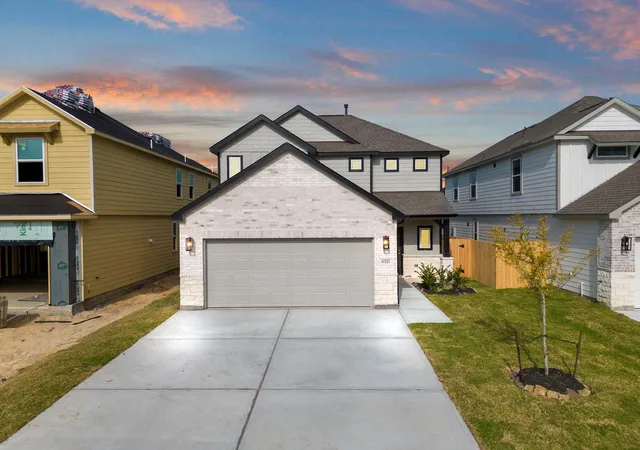 Photo 1 of Sale Pending at 6511 Old Cypress Landing Ln, Humble, TX 77338 | MLS# 41189688 | Listing updated on 2026-09-18