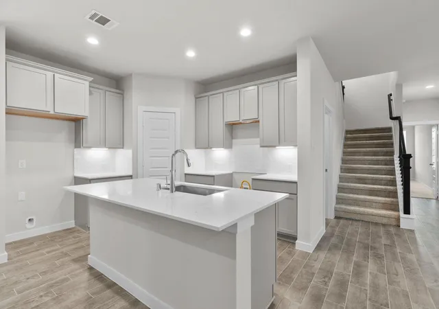 Photo 2 of Sale Pending at 6511 Old Cypress Landing Ln, Humble, TX 77338 | MLS# 41189688 | Listing updated on 2026-09-18