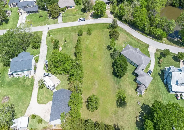 Photo 3 of Land for sale at 0 Lakeview Manor Dr, Willis, TX 77318 | MLS# 38875195 | Listing updated on 2026-08-26