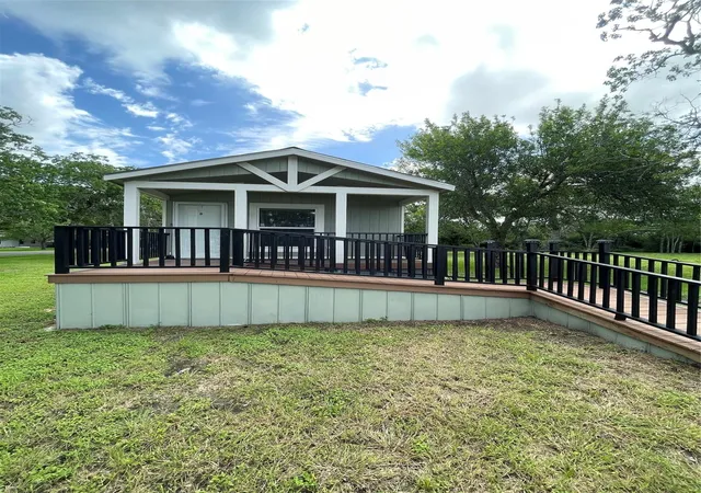 Homes for sale in Edna, TX | 908 N Colorado St, Edna, TX 77957 | MLS# 44142496