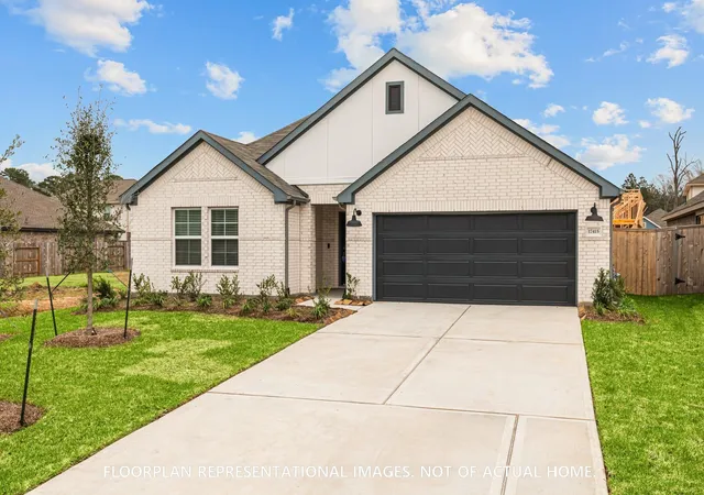 Photo 4 of Sale Pending at 544 Bluebell Maiden Ct, Magnolia, TX 77354 | MLS# 8302315 | Listing updated on 2026-08-31