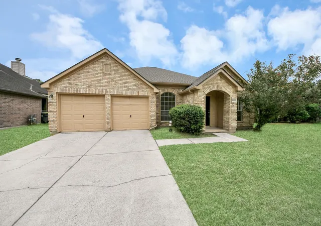 2nd image of 2810 Huntington Wy, Pearland, TX 77584 | MLS# 52459349