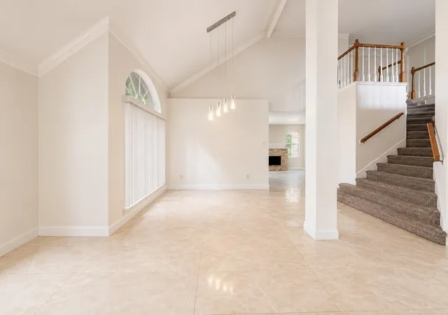 Photo 2 of Single family home for sale at 4710 Natural Brg Dr, Kingwood, TX 77345 | MLS# 19607744 | Listing updated on 2026-09-11