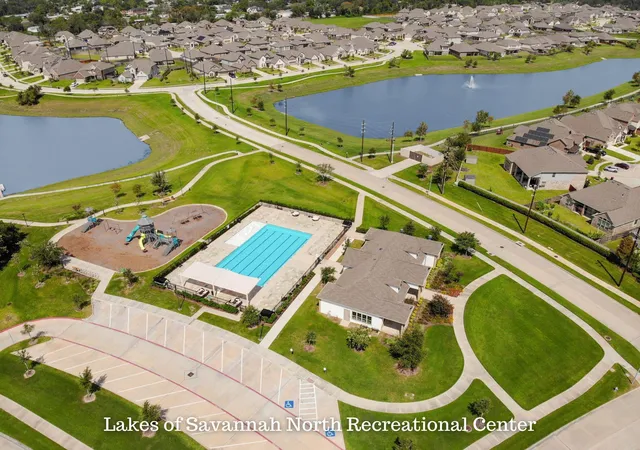 Photo 47 of Sale Pending at 13419 Golden Plantation Ln, Rosharon, TX 77583 | MLS# 4180278 | Listing updated on 2026-08-24