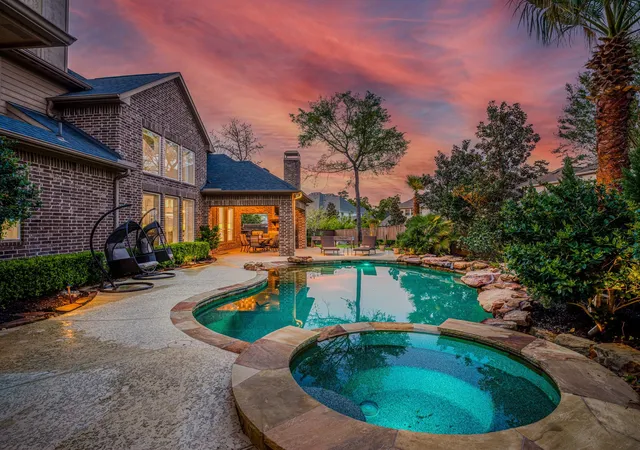 49th image of 26 Hollyflower Pl, Tomball, TX 77375 | MLS# 75554168