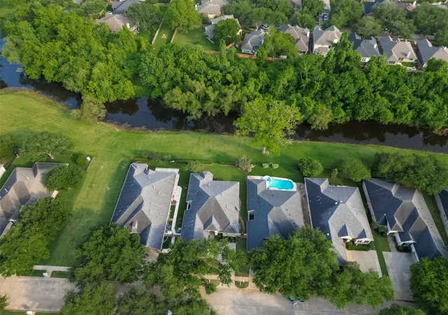 48th image of 10106 Lost Hollow Ln, Missouri City, TX 77459 | MLS# 49374471