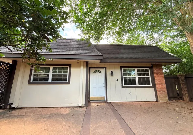 Photo 1 of Single family home for sale at 12027 Greenwood Forest Dr #29D, Houston, TX 77066 | MLS# 63078431 | Listing updated on 2026-09-10