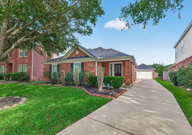 Photo 1 of Sale Pending at 21523 Grand Holw Ln, Katy, TX 77450 | MLS# 96882881 | Listing updated on 2026-09-03
