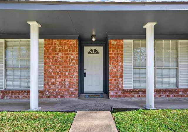 Homes for sale in Kingwood, TX | 3242 Three Pines Dr, Kingwood, TX 77339 | MLS# 51106762