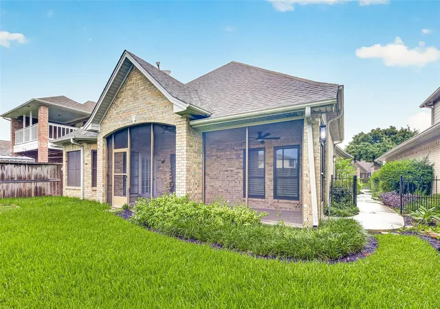 Homes for sale in Baytown, TX | 4415 Country Club Vw, Baytown, TX 77521 | MLS# 80047249