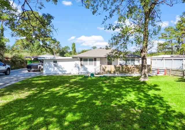 Photo 2 of Single family home for sale at 9902 Franklin Rd, Houston, TX 77070 | MLS# 9185417 | Listing updated on 2026-08-06