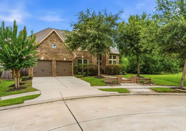 1st image of 12115 Valley Moon Ln, Cypress, TX 77433 | MLS# 16564505
