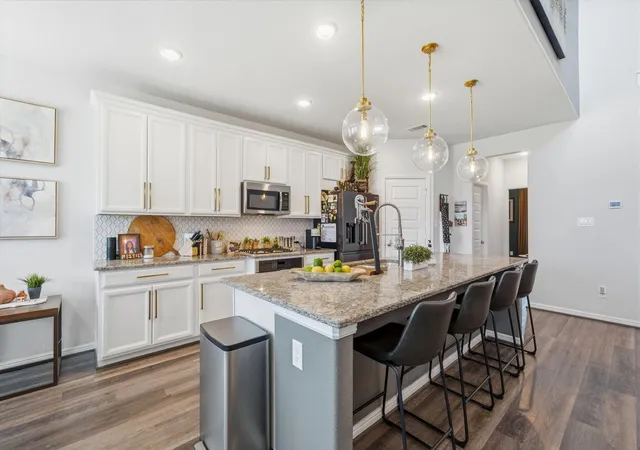 Photo 3 of Single family home for sale at 10306 Aldrin Dr, Rosharon, TX 77583 | MLS# 28605493 | Listing updated on 2026-08-22