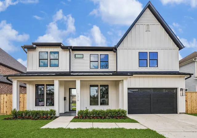 1st image of 1231 Martin St, Houston, TX 77018 | MLS# 67800301