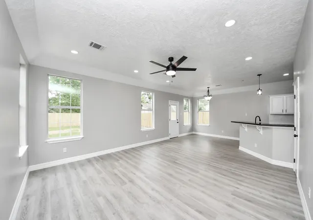 Photo 3 of Sale Pending at 1105 E Kyle Rd, Clute, TX 77531 | MLS# 74975375 | Listing updated on 2026-09-28