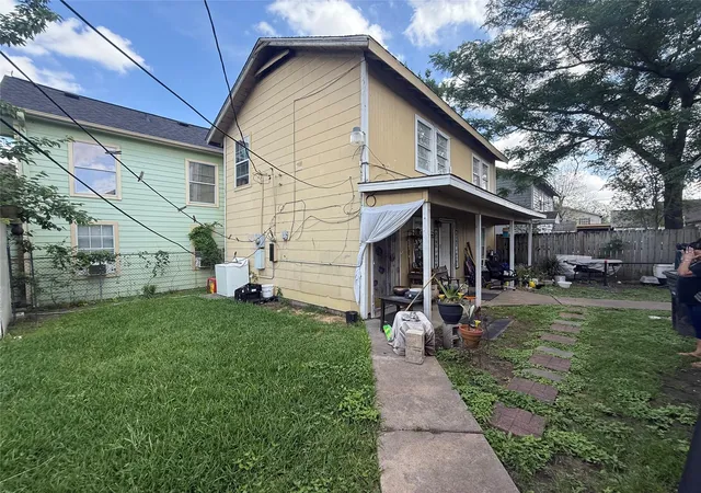 2nd image of 6723 Avenue P, Houston, TX 77011 | MLS# 19177539