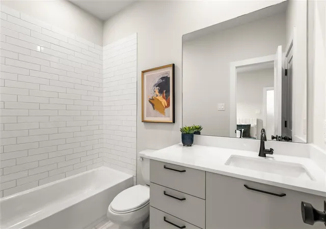 5th image of 3907 Tulane St #E, Houston, TX 77018 | MLS# 63939668