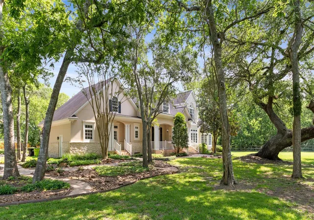 2nd image of 2042 Darby Ln, Fresno, TX 77545 | MLS# 56467681