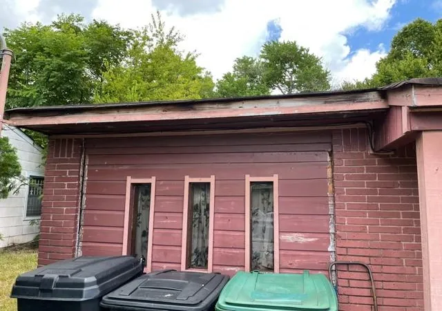 Photo 3 of Single family home for sale at 4423 Akard St, Houston, TX 77047 | MLS# 7571677 | Listing updated on 2026-07-29