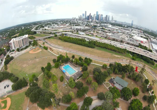 Homes for sale in Houston, TX | 2313 Forester St, Houston, TX 77009 | MLS# 37788735