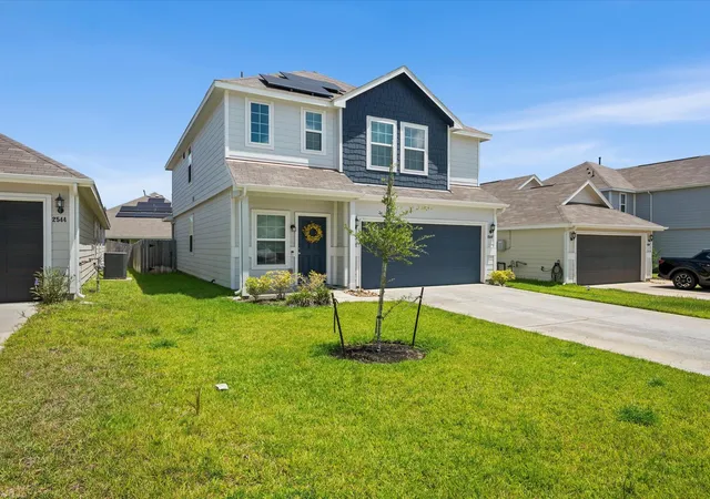 Photo 1 of Single family home for sale at 2540 Westslope Dr, Conroe, TX 77384 | MLS# 49633574 | Listing updated on 2026-08-04