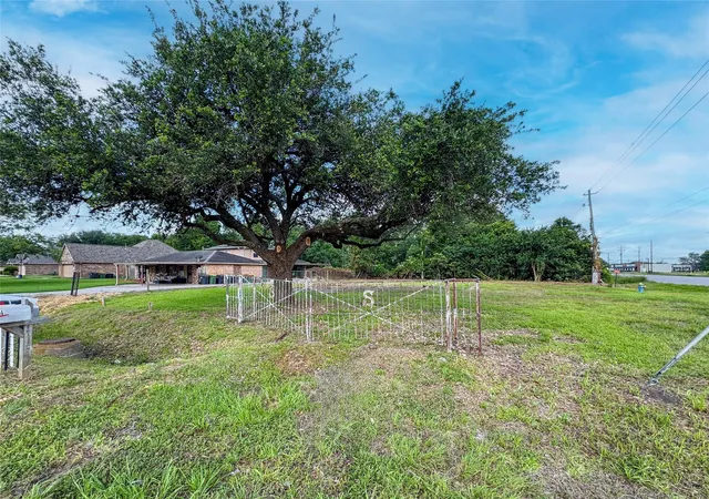 Homes for sale in Pearland, TX | W Broadway Fm 518, Pearland, TX 77584 | MLS# 21922453