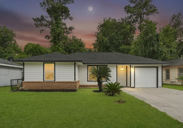 Photo 1 of Sale Pending at 7218 Bretshire Dr, Houston, TX 77016 | MLS# 32358359 | Listing updated on 2026-09-06