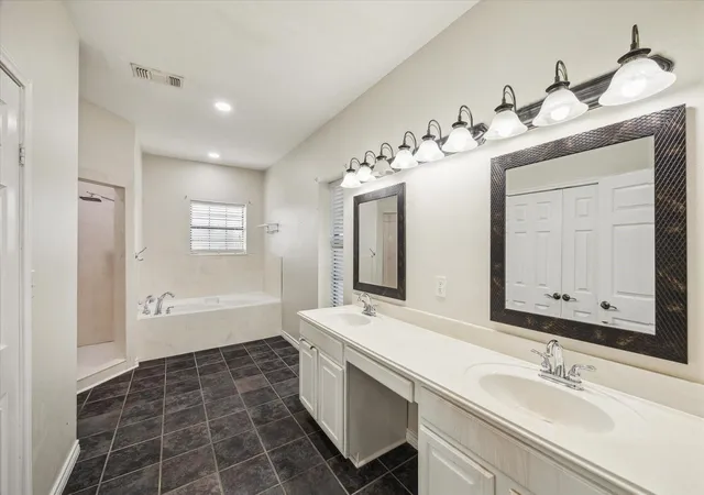 3rd image of 216 Rue Orleans St, Baytown, TX 77520 | MLS# 5432167